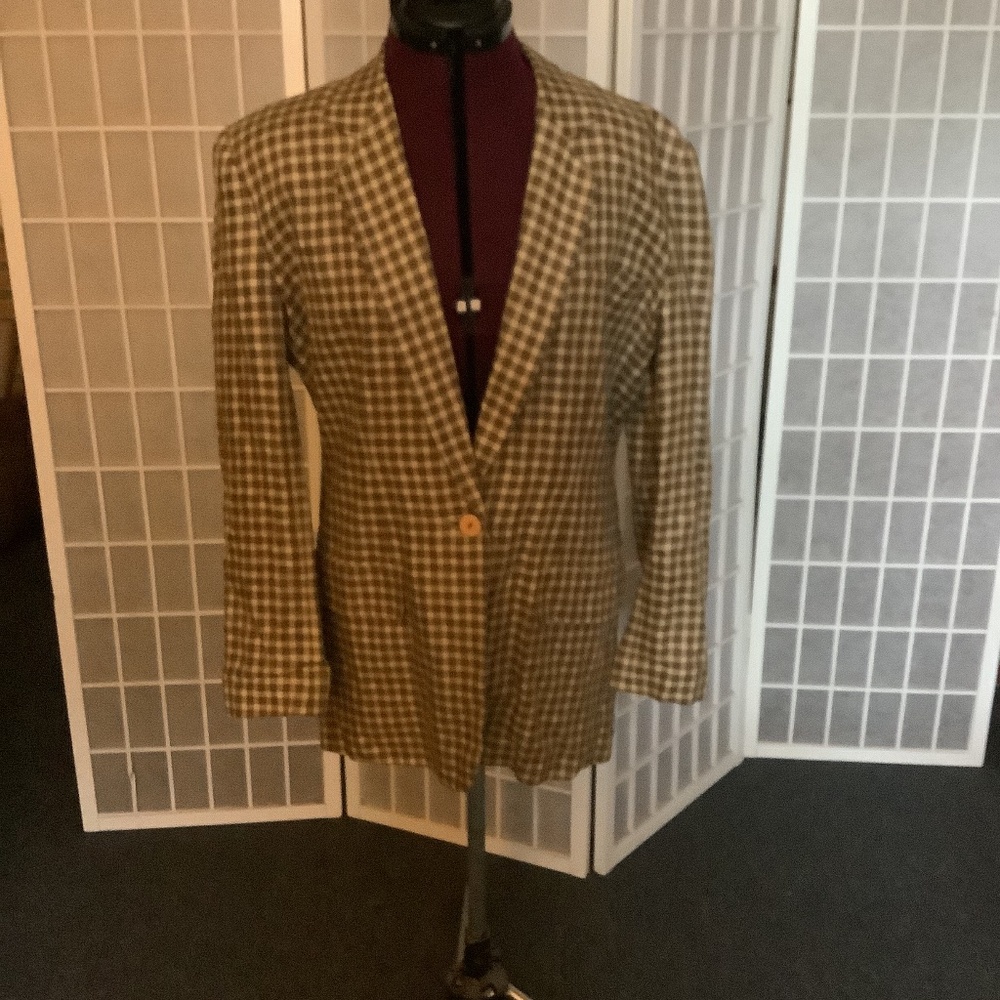 Adrienne Vittadini Linen Blazer 1980’s